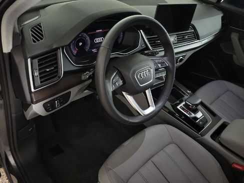 Used 2022 Audi Q5 2.0T Premium Plus w/ Premium Plus Package AWD/4WD image 18