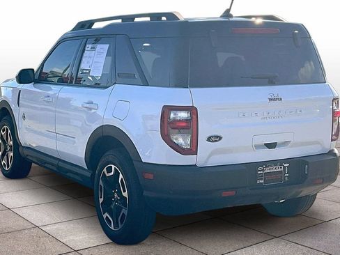 Used 2024 Ford Bronco Sport Outer Banks w/ Tech Package AWD/4WD image 2