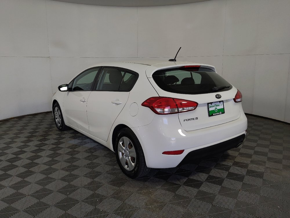 Used 2017 Kia Forte LX FWD image 6