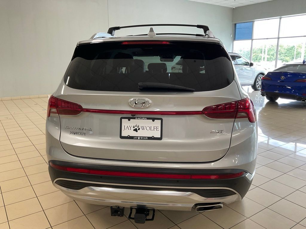 Used 2022 Hyundai Santa Fe Limited FWD image 6