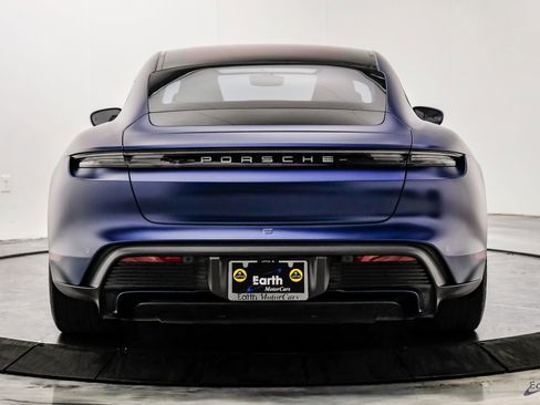Used 2020 Porsche Taycan Turbo image 10