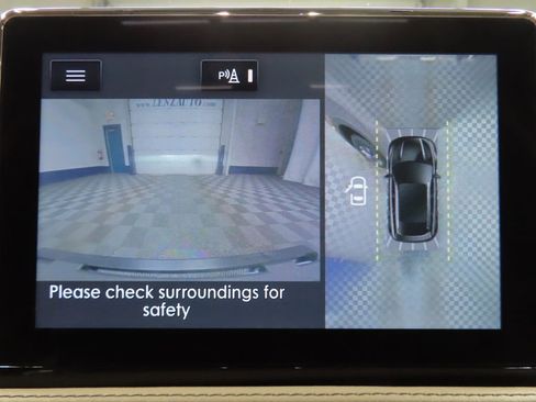 Used 2020 Lincoln Corsair Reserve image 23