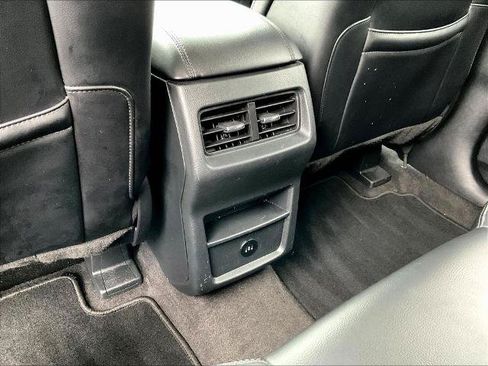 Certified 2024 Ford Edge SEL AWD/4WD image 10