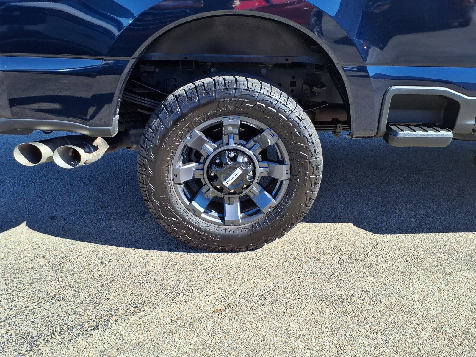 Used 2023 Ford F250 Lariat w/ Lariat Ultimate Package AWD/4WD image 7