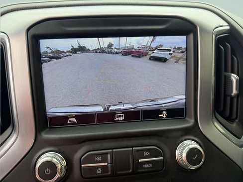 Used 2021 GMC Sierra 1500 SLT w/ SLT Premium Plus Package AWD/4WD image 25