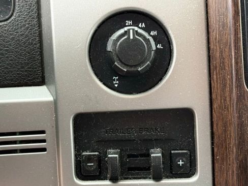 Used 2013 Ford F150 Lariat w/ Luxury Equipment Group image 23