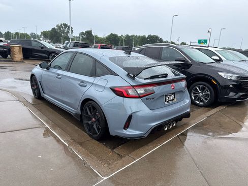 Used 2026 Honda Civic Type R image 4