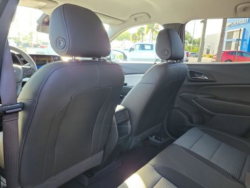 New 2026 Chevrolet Trax LT image 9