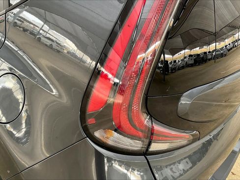 Used 2024 Kia Soul LX w/ Option Group 015 image 27