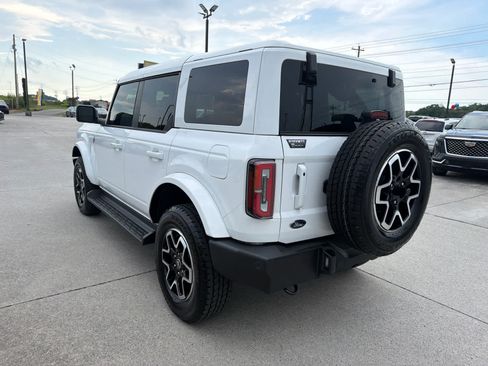 Used 2025 Ford Bronco Outer Banks AWD/4WD image 6