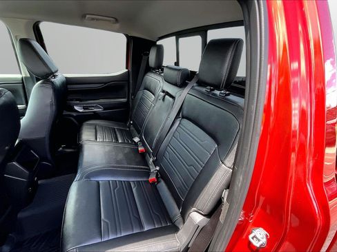 Used 2024 Ford Ranger Lariat w/ Advanced Towing Package AWD/4WD image 18