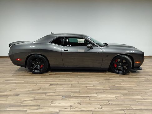 Used 2022 Dodge Challenger SRT Hellcat Redeye RWD image 25