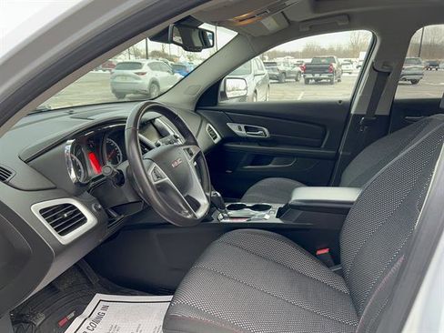 Used 2017 GMC Terrain SLE w/ Driver Alert Package I image 16