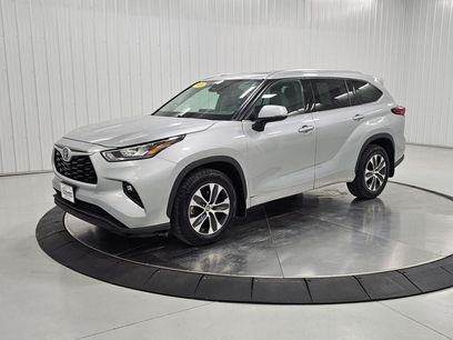Used 2020 Toyota Highlander XLE