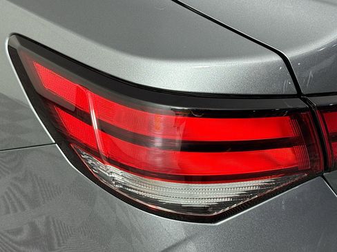 Used 2022 Nissan Sentra SV w/ All-Weather Package image 35