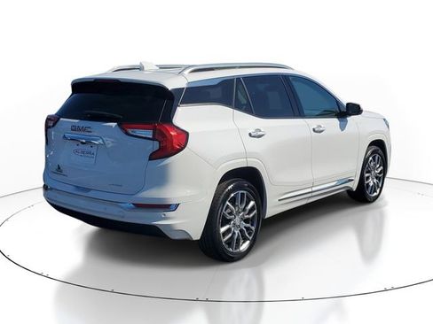 Certified 2023 GMC Terrain Denali w/ Denali Premium Package AWD/4WD image 4
