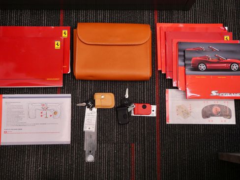Used 2005 Ferrari 575M Maranello Superamerica RWD image 20
