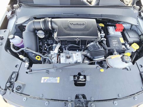 Used 2026 Jeep Compass Trailhawk w/ Sun, Sound & Navigation Group AWD/4WD image 19