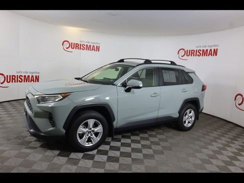 Used 2019 Toyota RAV4 XLE w/ Convenience Package AWD/4WD image 5