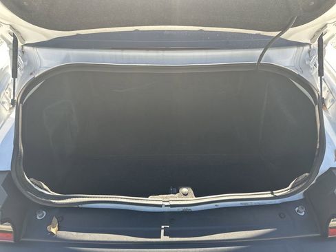 Used 2019 Dodge Challenger SXT w/ Blacktop Package image 17