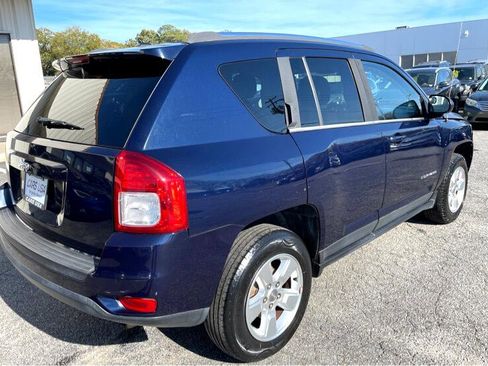 Used 2013 Jeep Compass Sport image 9