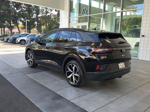 Certified 2023 Volkswagen ID.4 Pro S AWD/4WD image 3
