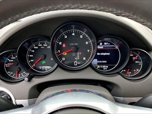 Used 2016 Porsche Cayenne AWD/4WD image 27