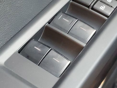 Used 2025 Toyota Tundra SR5 image 32