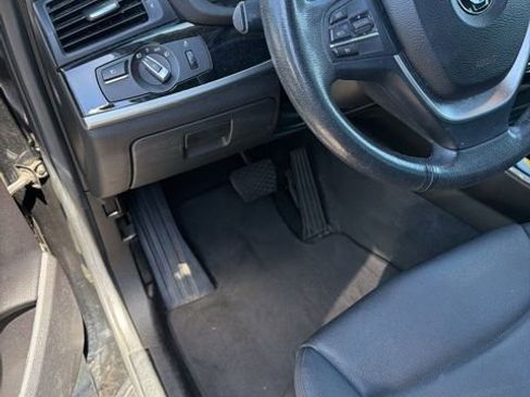 Used 2017 BMW X3 sDrive28i RWD image 9