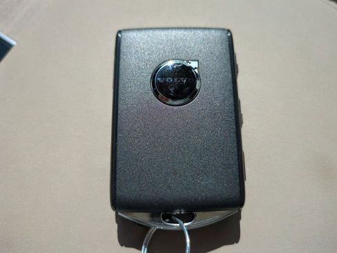 New 2026 Volvo XC90 B6 Plus image 26