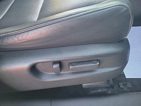 Used 2017 Honda Ridgeline RTL-E image 33