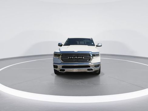 Used 2023 RAM 1500 Laramie AWD/4WD image 3