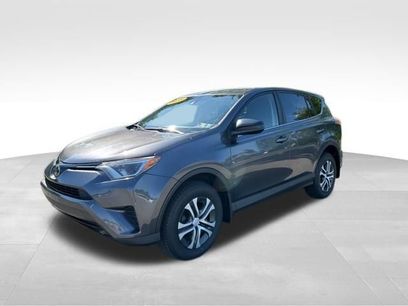 Used 2018 Toyota RAV4 LE w/ All Weather Liner Package