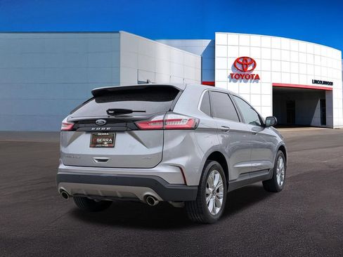 Used 2024 Ford Edge Titanium AWD/4WD image 10