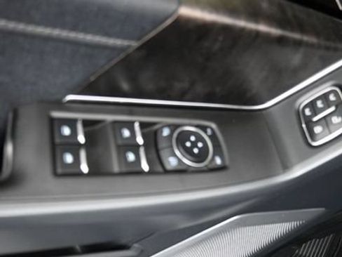 Used 2021 Ford F150 Lariat w/ Equipment Group 502A High AWD/4WD image 10