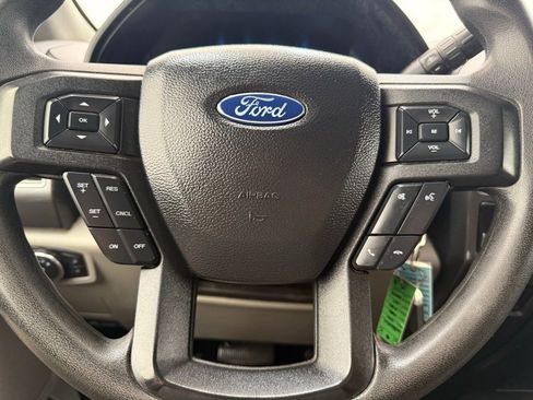 Used 2021 Ford F350 XLT w/ XLT Value Package image 40