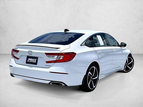 Used 2021 Honda Accord Sport image 2