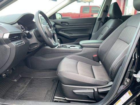 Certified 2025 Nissan Altima 2.5 S image 10