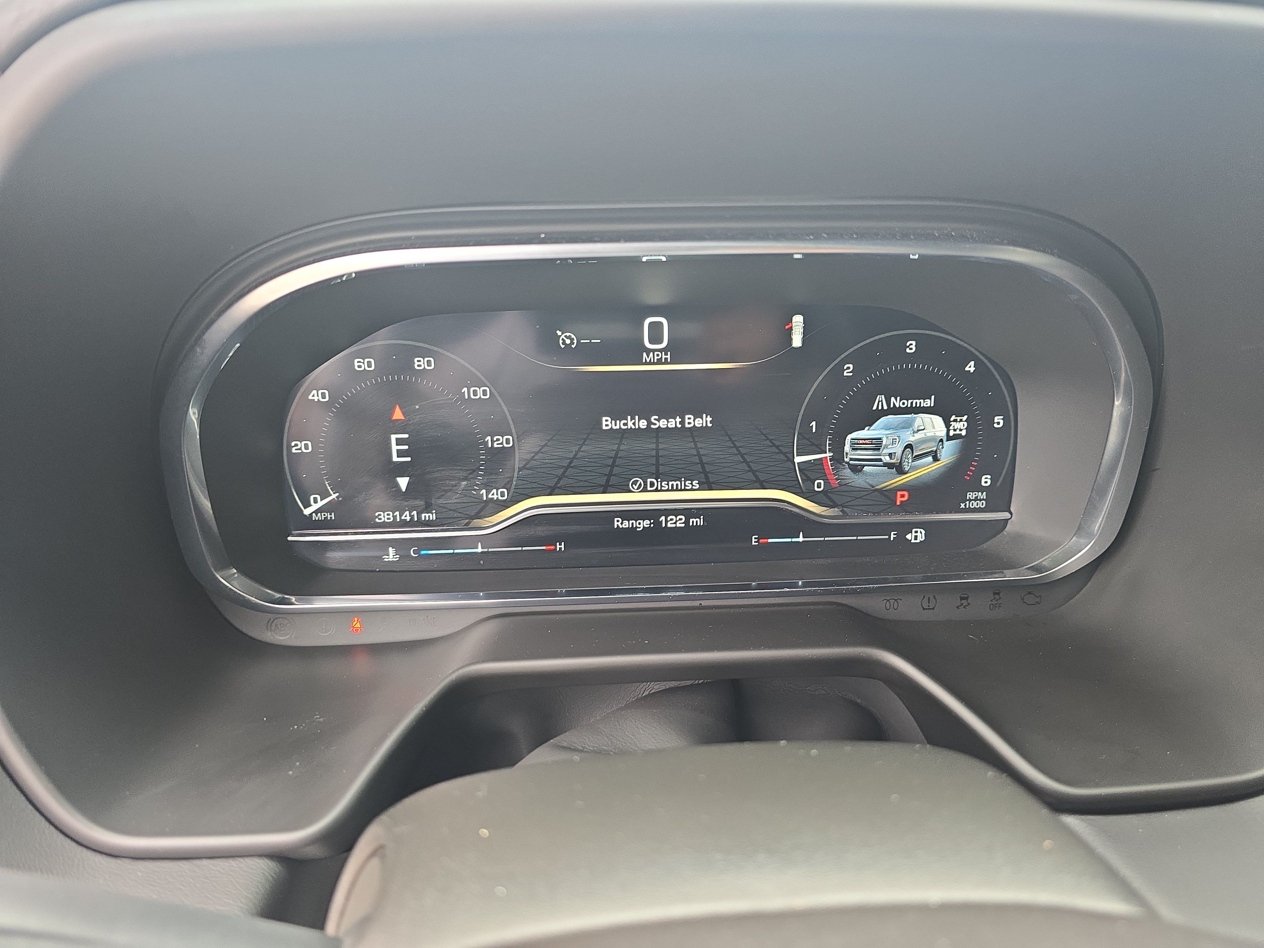 Used 2024 GMC Yukon XL AT4 w/ Technology Package AWD/4WD image 19