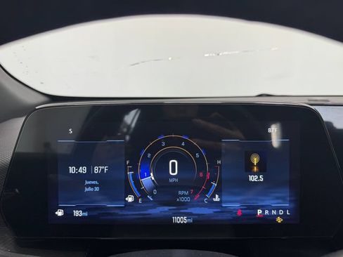 Used 2026 Chevrolet Equinox LT w/ Midnight Edition FWD image 2
