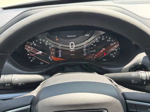 New 2026 Jeep Compass Latitude AWD/4WD image 15