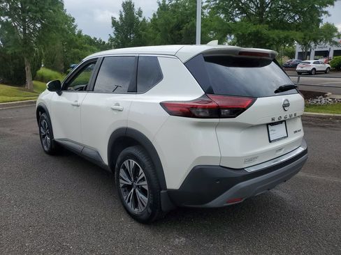 Certified 2023 Nissan Rogue SV AWD/4WD image 3