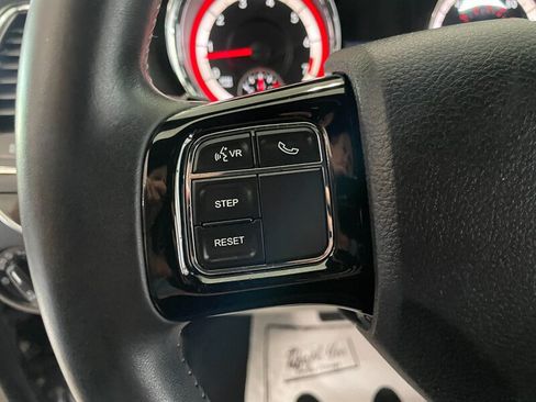 Used 2017 Dodge Grand Caravan SXT FWD image 10