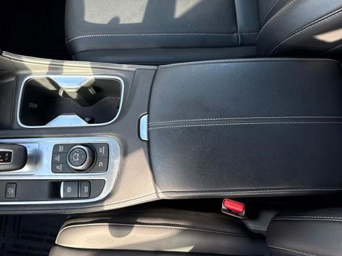 Certified 2025 INFINITI QX60 Sensory image 26