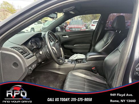 Used 2015 Chrysler 300 S AWD/4WD image 12