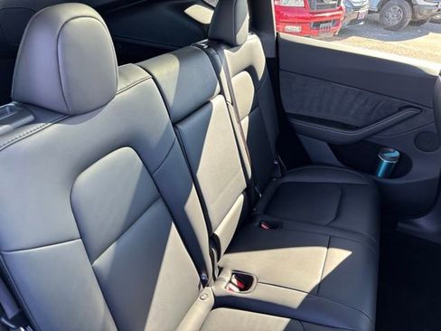 Used 2024 Tesla Model Y Long Range image 21