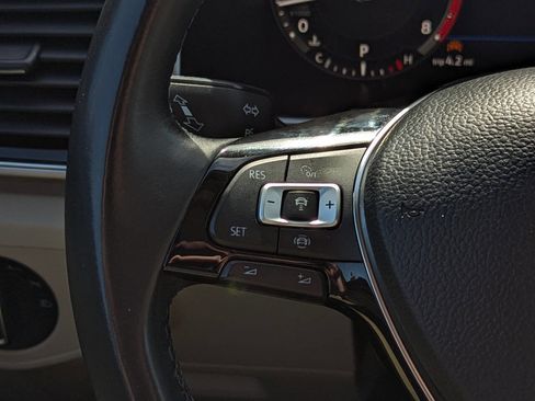 Used 2019 Volkswagen Atlas SEL image 26