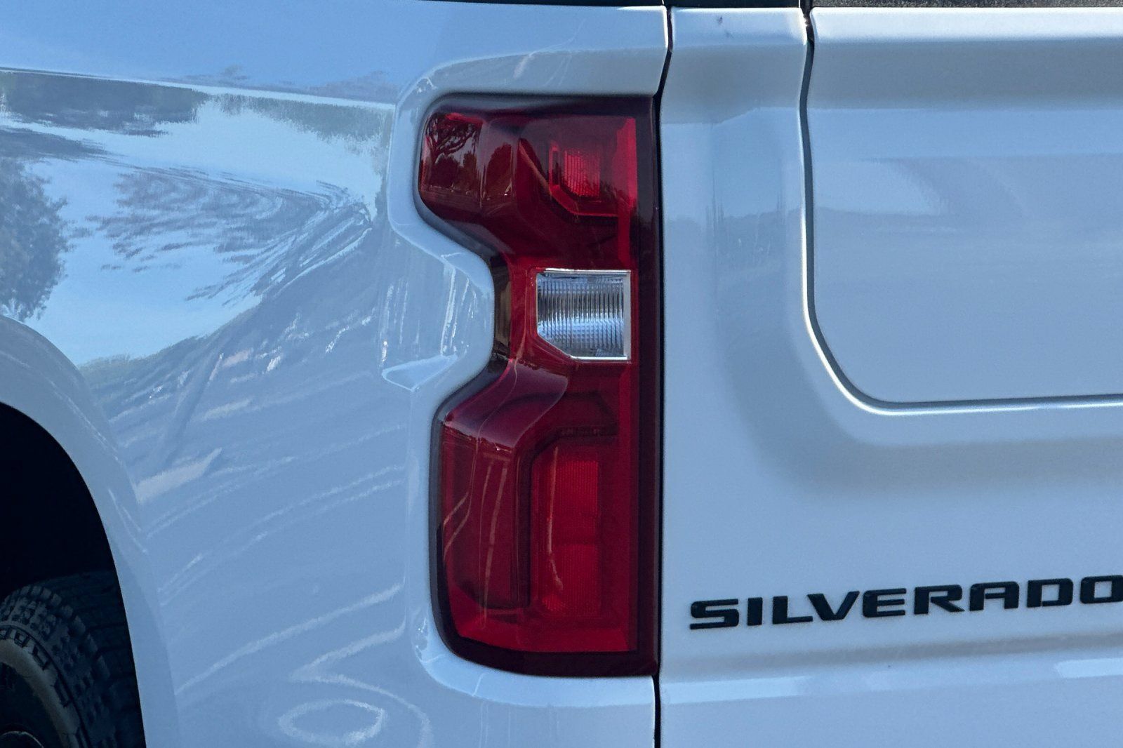 Used 2026 Chevrolet Silverado 1500 RST w/ RST All Star Premium Package AWD/4WD image 46