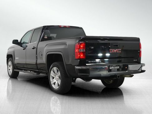 Used 2016 GMC Sierra 1500 SLE w/ SLE Value Package AWD/4WD image 3