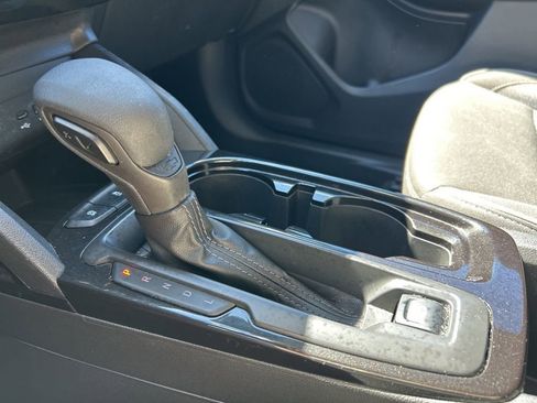 Used 2024 Chevrolet TrailBlazer LT image 46